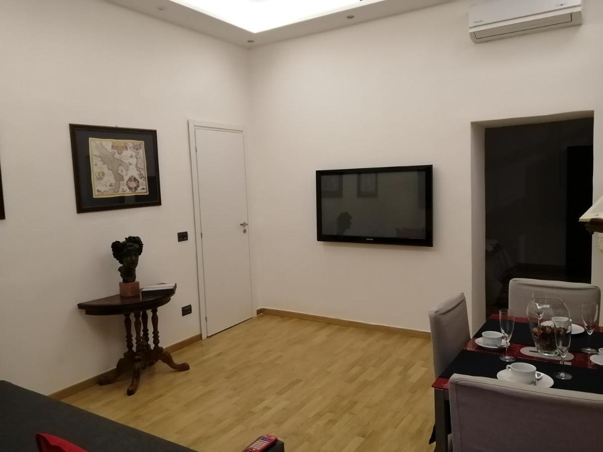 La Dimora Dei Borbone Apartment Napoli Exterior foto